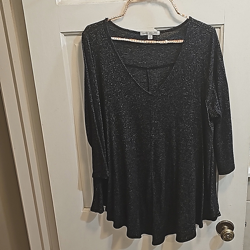 Heathered Black 3/4 Length Sleve